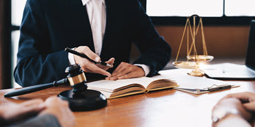 Assessoria técnica aos tribunais